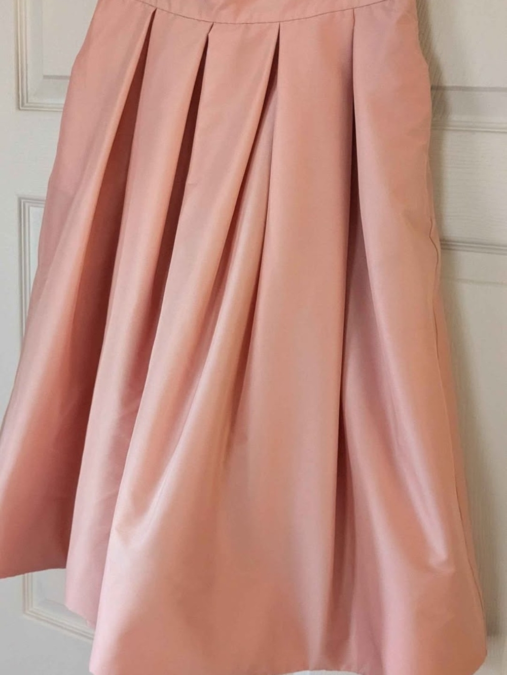 White House Black Market Pink Satin Circle Skirt